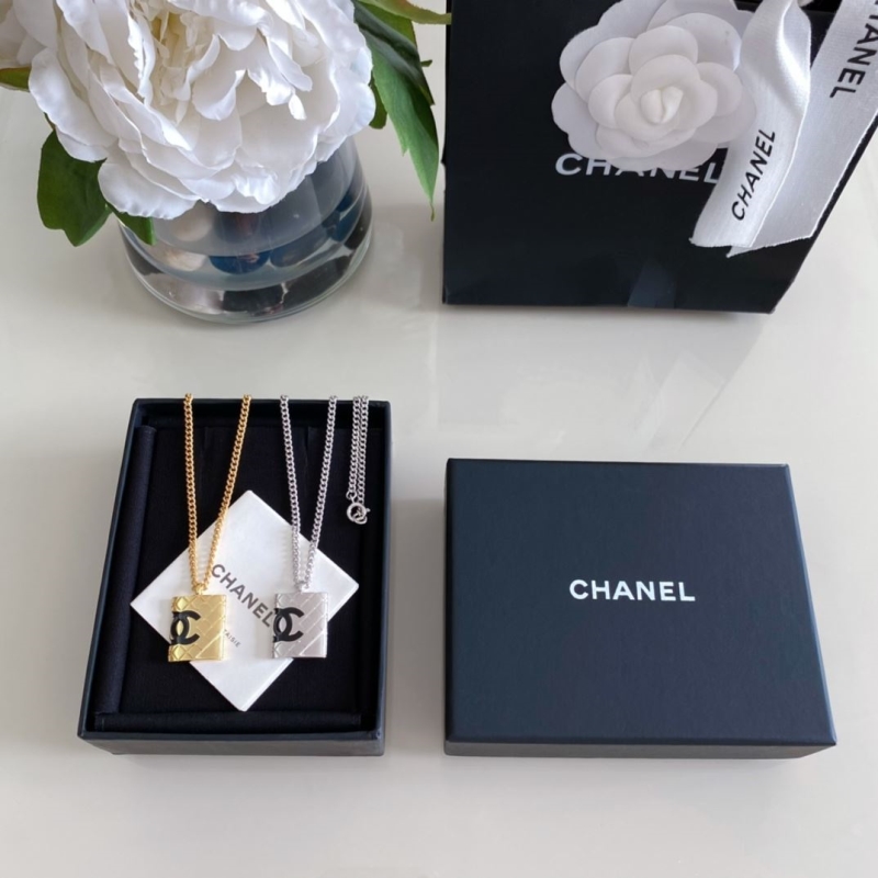 Chanel Necklaces